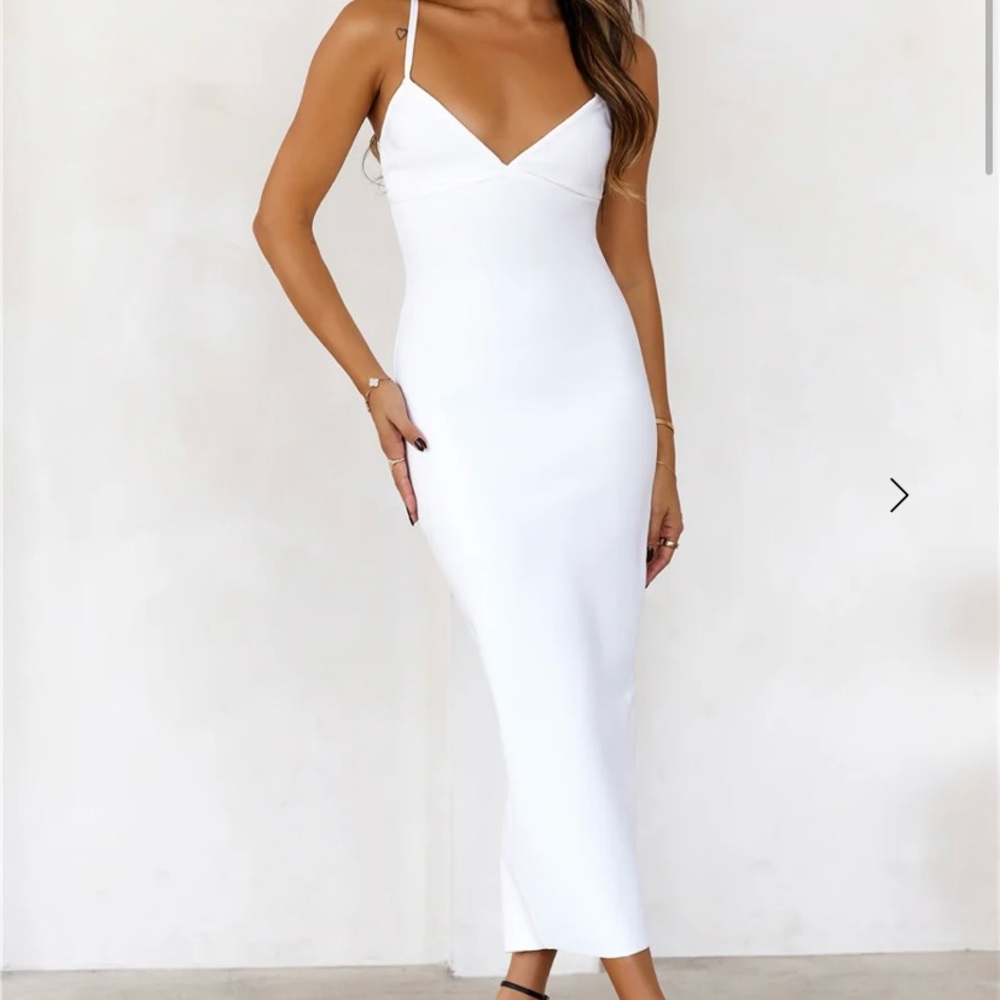 Hello Molly White Midi Dress Elegant Silhouette